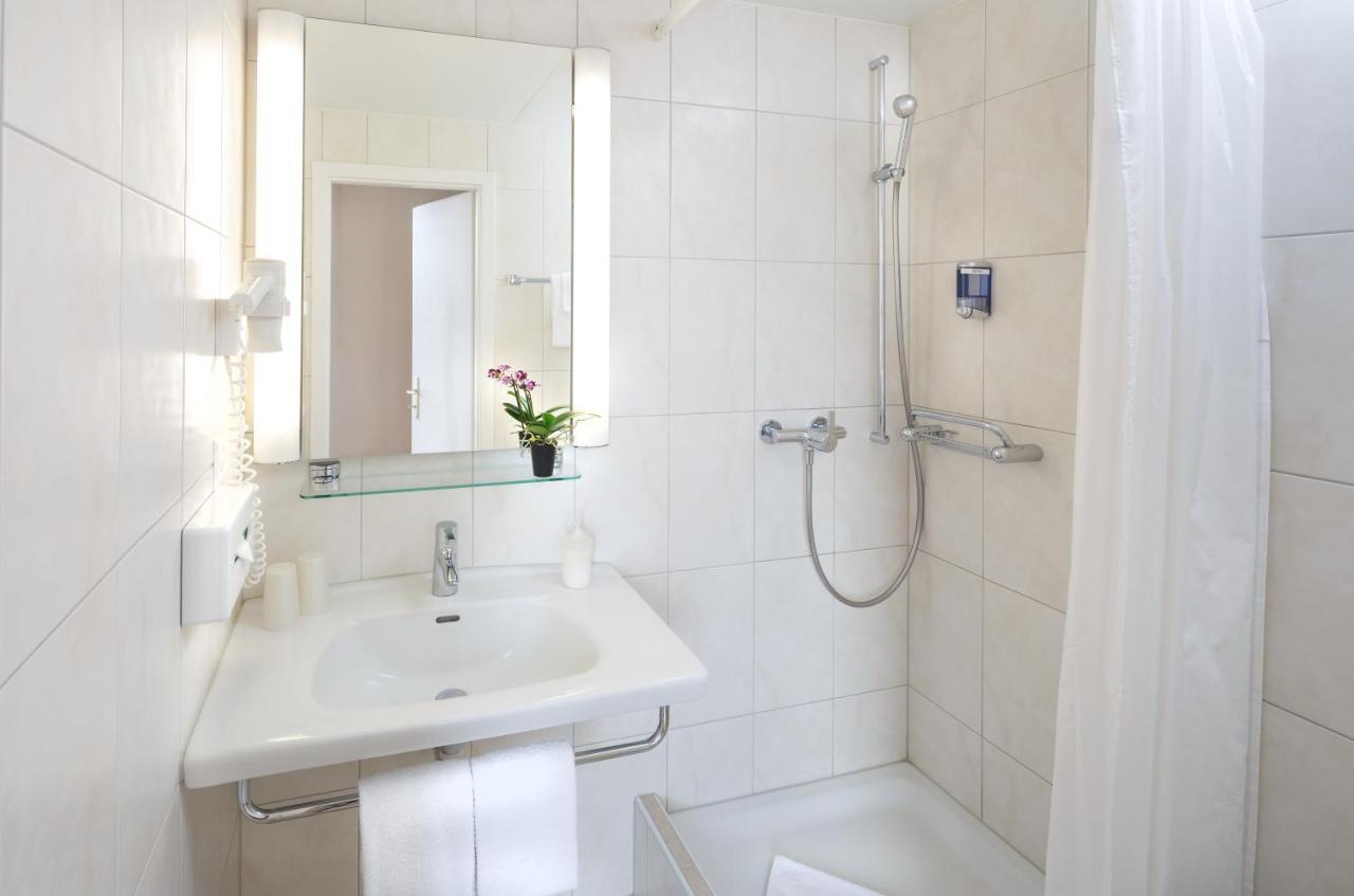 Hotel Landgasthof Schoenbuehl Номер фото