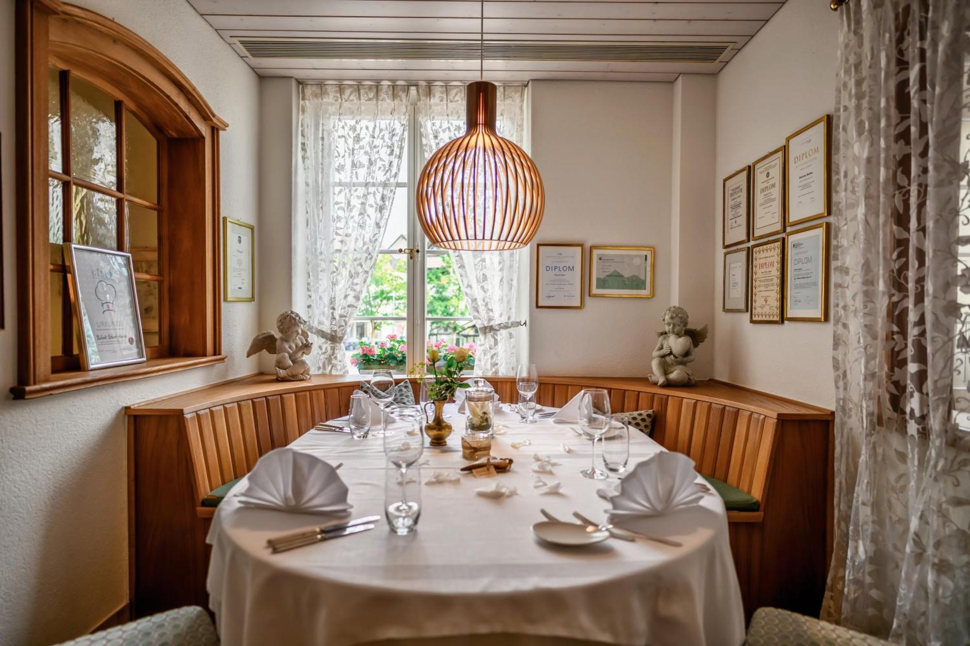 Hotel Landgasthof Schoenbuehl Экстерьер фото