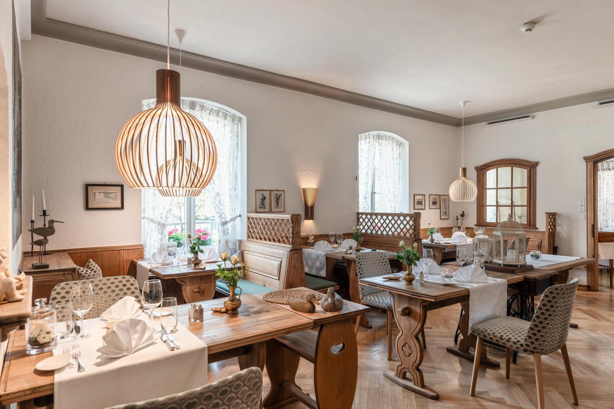 Hotel Landgasthof Schoenbuehl Экстерьер фото